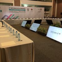 Diputados de Morena abandonan comparecencia por reclamos a AMLO en Congreso de Campeche