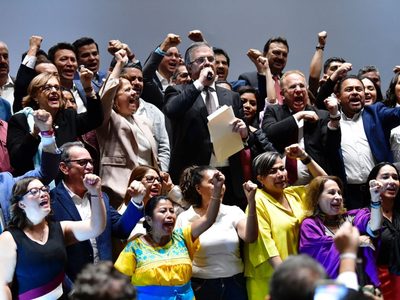 Se va a la campaña de Ebrard la coordinadora de Coordinación Política de la SRE