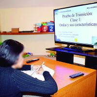 Aprende en Casa, un programa que excluyó a los maestros