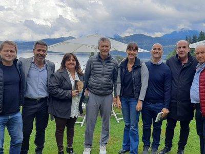Mauricio Macri se reunió con diputados de seis provincias en Villa La Angostura