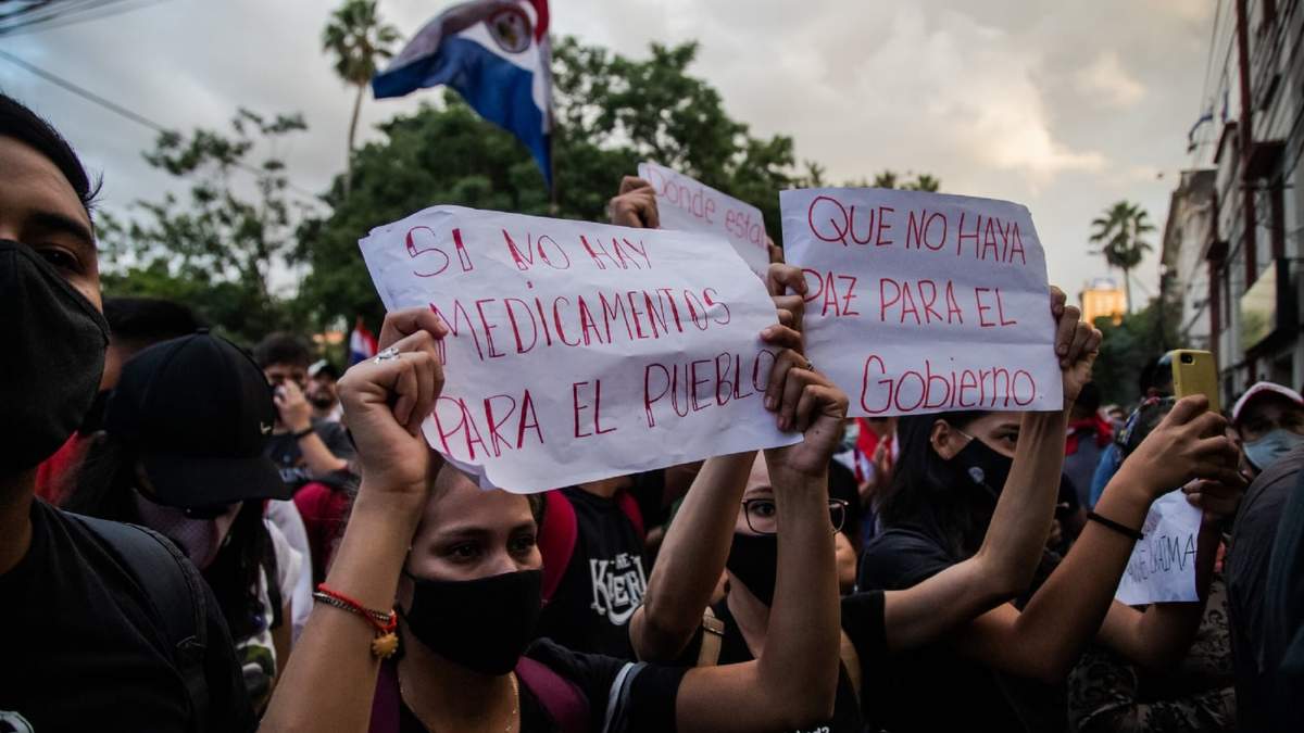 Las protestas en las calles de Paraguay. Fuente: (Twitter)