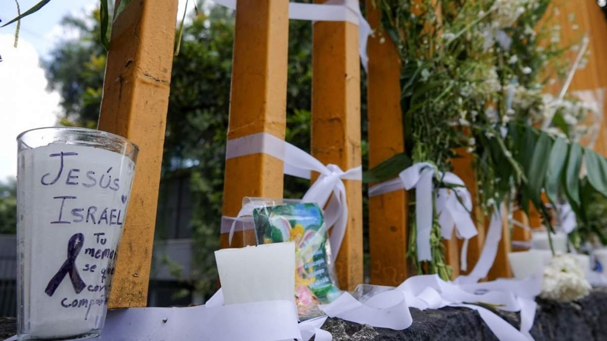 Homenaje al estudiante asesinado en el CCH Sur hace dos meses