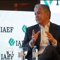 En la convención anual del IAEF, en Bariloche, Figueroa pidió tener una mirada federal del país