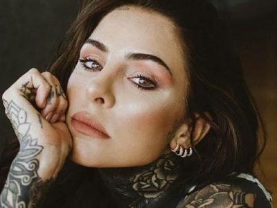 Cande Tinelli ¡cómo nunca la viste! peló lomazo en prendas interiores y quedó ¡al natural!