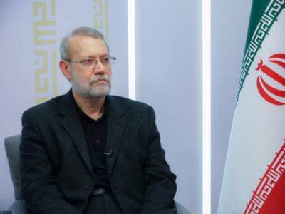 Israel anuncia la muerte de Alí Lariyani y la del jefe de la fuerza paramilitar Basij en bombardeos