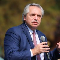 “Poner a la Argentina en la cabeza del mundo”: Alberto Fernández en camino a la campaña electoral