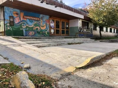 Continúan los problemas edilicios en la Escuela 89 de San Martín de los Andes