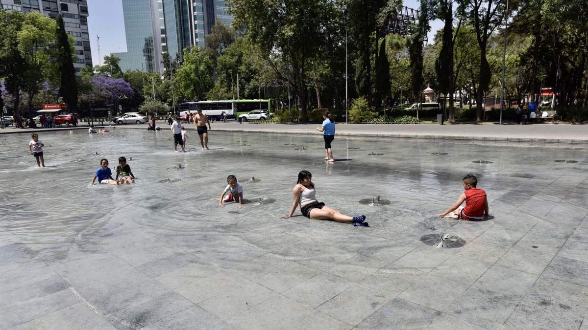 La temporada de calor en México comienza cada año con el cambio de estación en primavera.