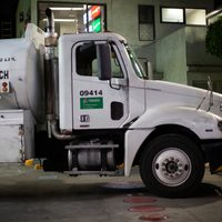 Con ahorro por plan antihuachicol se adquirirán 500 pipas para abastecer gasolina