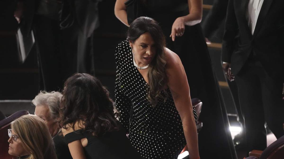 Karla Sofía Gascón responde a la broma que hizo Conan O'Brien en los Oscar