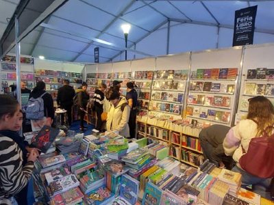 La municipalidad de Neuquén calificó de exitosa la Feria del Libro tras el cierre este domingo