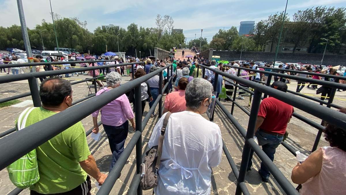 Claudia Sheinbaum afirmó que "prácticamente todos" los adultos mayores de 60 años ya están vacunados contra covid-19