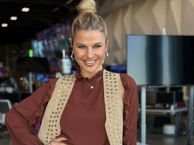 Marina Señuk apuesta a una sastrería vibrante y confirma su sello en la moda