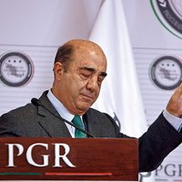 La UIF utiliza la sociedad millonaria del hijo y exnuera de Murillo para investigación en su contra