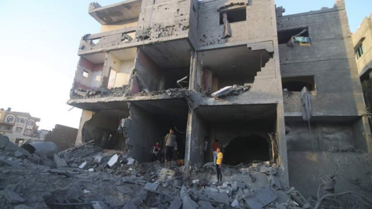 Destrucción en el hospital de Gaza