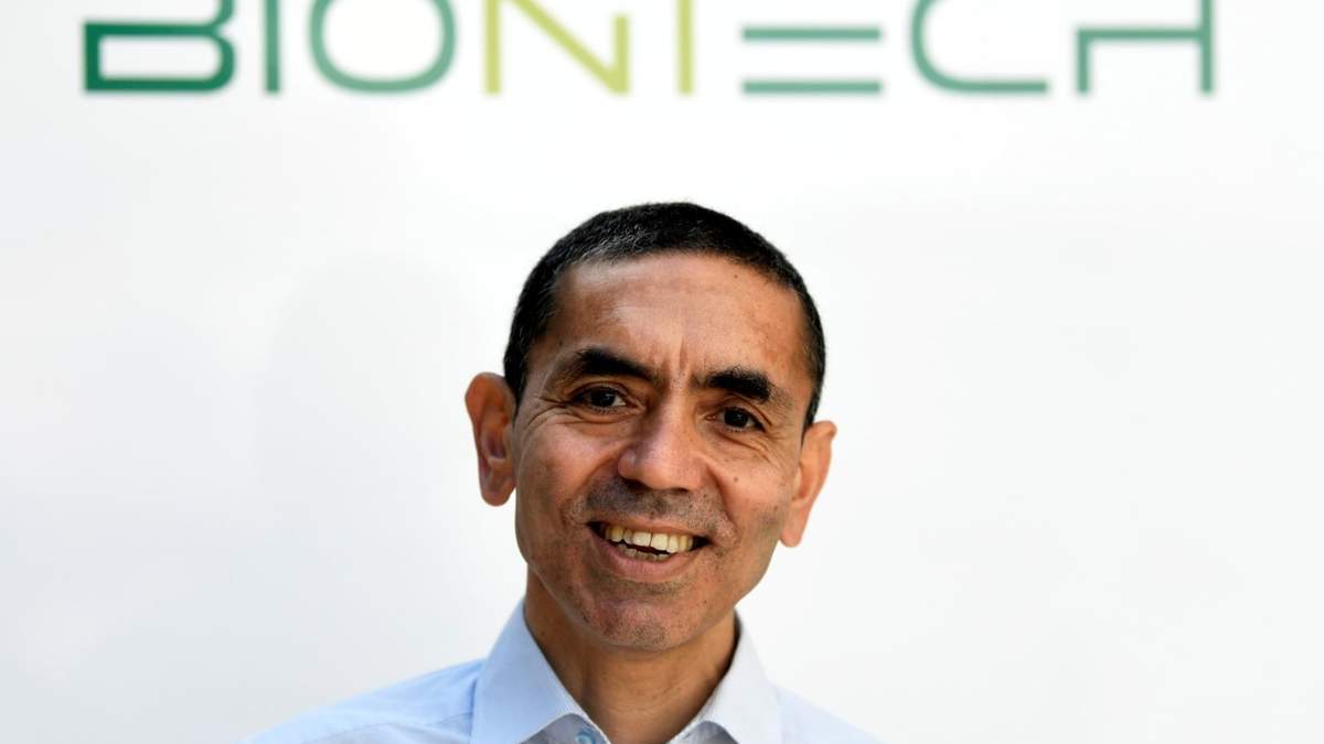 Ugur Sahin, cofundador de la farmacéutica alemana BioNTech. Fuente: (Twitter)