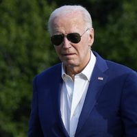 Joe Biden obstinado, los demócratas en pánico: ¿quién se derrumbará primero?
