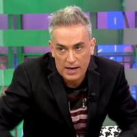 Kiko Hernández a un paso de desenmascarar el oscuro pasado de esta colaboradora: tiembla Telecinco
