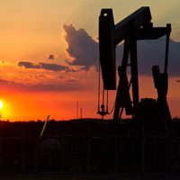 Los valores del petróleo operan con alzas en las bolsas internacionales
