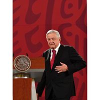Críticas a López Gatell, 'para hacernos daño”; la pandemia va a la baja, insiste AMLO