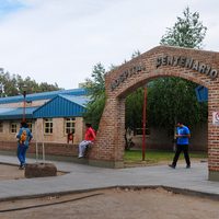 Preocupación en el hospital de Centenario: internan a los pacientes en la guardia