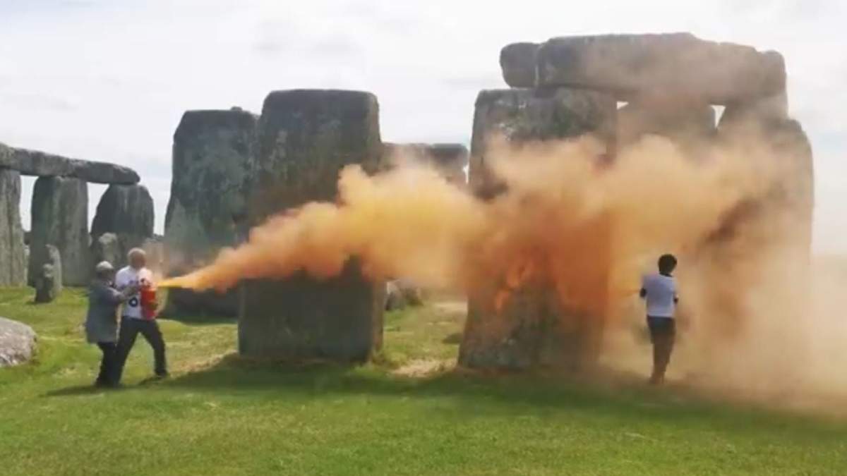 Pintas en el Stonehenge