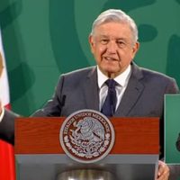 AMLO autoriza a estados y empresas comprar vacunas contra el covid
