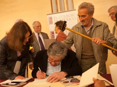 Rojo y Pacheco, alumnos de una escuela imaginaria