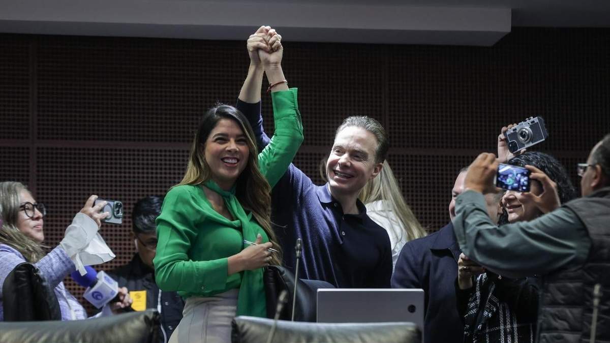 Manuel Velasco destapa a Ruth González