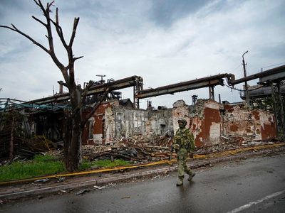 Donetsk afirma que algunos prisioneros de la planta de Azovstal serán condenados a muerte