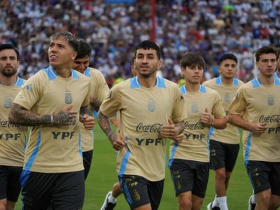 Con la mente en Brasil: la única duda de Scaloni en la Selección Argentina