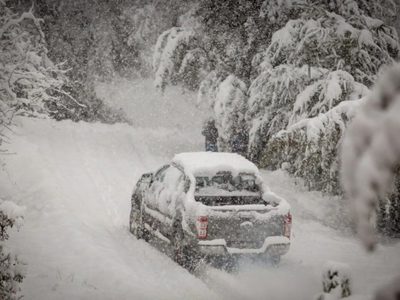 La NASA revela impactantes imágenes satelitales de las nevadas en Santa Cruz