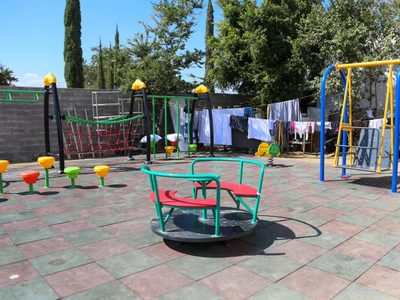 Dos niñas haitianas fallecieron tras caer en fosa séptica en albergue del DIF-Oaxaca