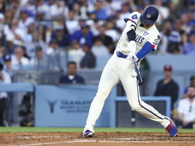 Ohtani conecta su jonrón 40 de la temporada en el juego de los Dodgers ante los Blue Jays