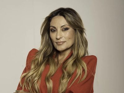 Marcela Tauro apostó por las botas con brillo y demostró cómo llevarlas con elegancia