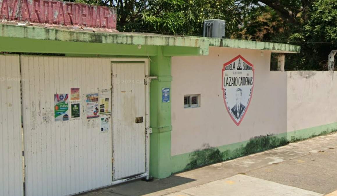 Escuela secundaria Lázaro Cárdenas en Boca del Río, donde ocurrieron los hechos