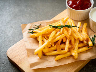 Después de hacer esta receta de papas fritas, no vas a volver a comerlas de otra forma