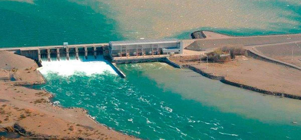 Represa El Chocón. Fuente: (Facebook)