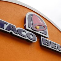 Nueva disputa entre cadenas de comida rápida por los "Martes de Tacos"