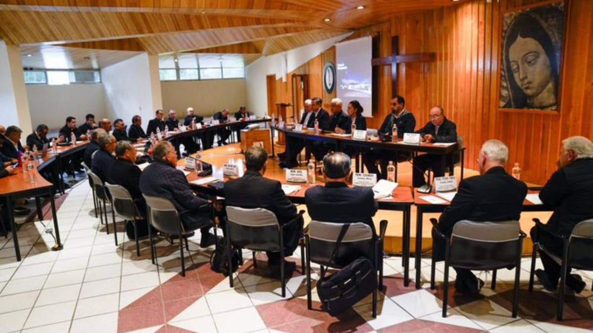 Sheinbaum con la cúpula de la Conferencia del Episcopado Mexicano