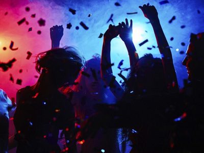 Desbaratan una fiesta clandestina en Zapala