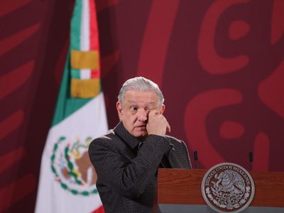 AMLO elogia proceso de elección en el STPRM y se deslinda del ganador, Ricardo Aldana