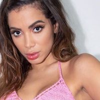 "¡Qué chanchita!" A Anitta se le bajó el short y ¡se le vio todo en primer plano!