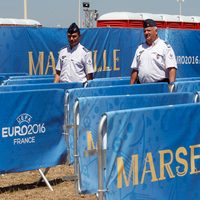 Por dispositivos de seguridad piden llegar varias horas antes a partidos de Eurocopa