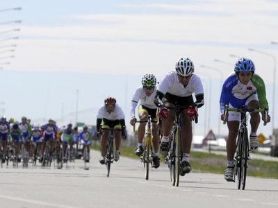 En la Legislatura presentaron un proyecto para cuidar a los ciclistas en calles y rutas neuquinas