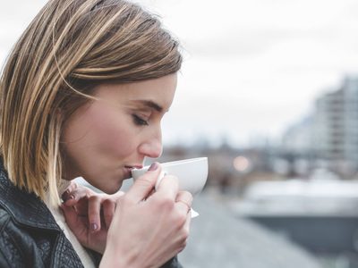 Cuál es la infusión que usan las estrellas para la cosmética del cutis y el pelo