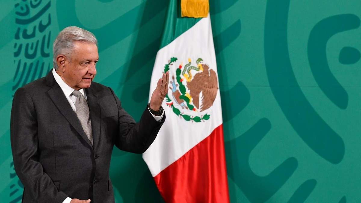 El presidente López Obrador habló, en conferencia, del caso Ayotzinapa