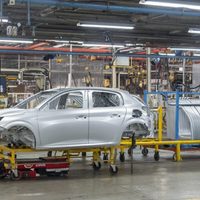 Una automotriz ofrece retiros voluntarios por la crisis