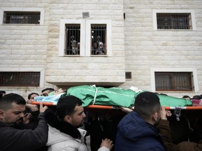 Soldados israelíes vestidos de mujer asaltan hospital en Cisjordania y matan a tres milicianos