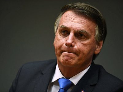Jair Bolsonaro tiene cinco días para dar explicaciones por su reunión con los embajadores